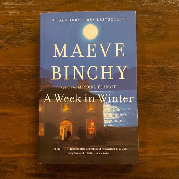 #1 New York Times Bestseller A Week in Winter a Novel by Maeve Binchy - Picture 1 of 3